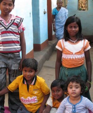 Children in a Treenighet education program